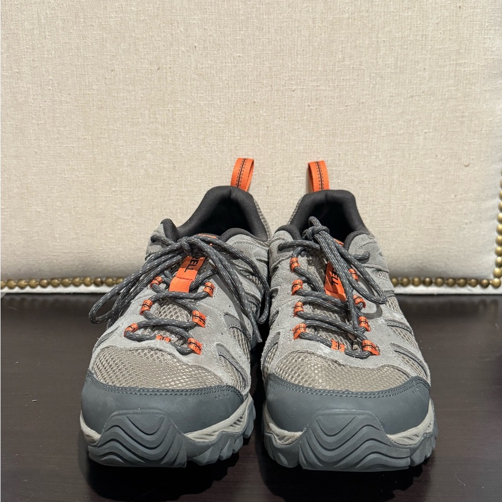Merrell Shoes - Picture 4 of 4